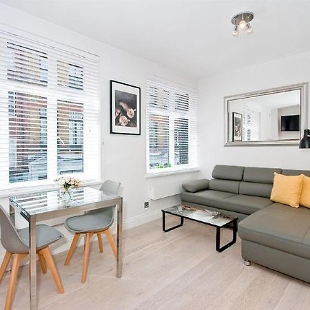 F1 Greek Street By City Living London Exterior photo